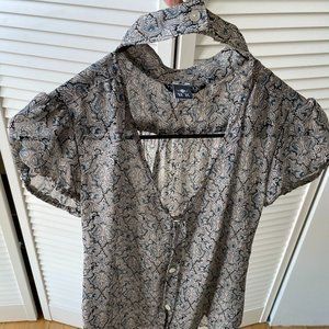 Urban Renewal Blouse